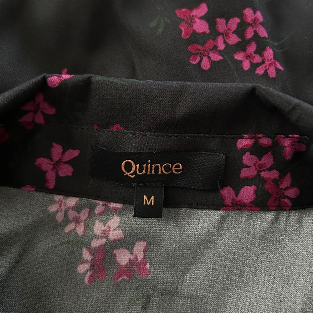 Quince Washable Stretch Silk Puff Sleeve Blouse Garnet Garden M Quiet Luxury - Picture 6 of 7